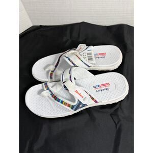 Skechers  Women's Reggae Zig Swag  Size 9